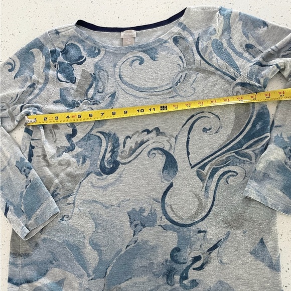 Chico’s 2 L Gray Blue Scroll Floral Print Long Sleeve Lightweight Knit Top - Picture 7 of 12